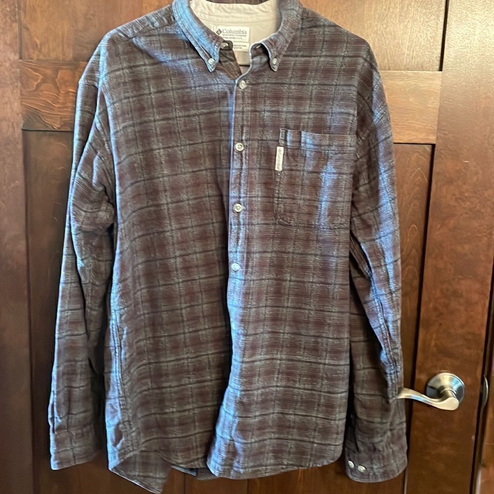 Columbia 100% Flannel Mens Button Down - L